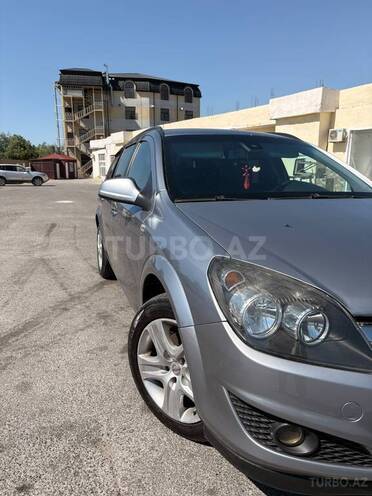 Opel Astra-3