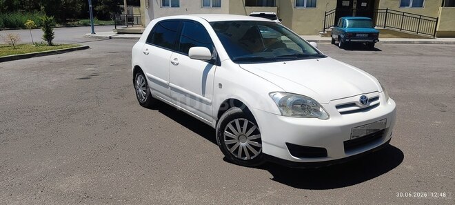 Toyota Corolla-8