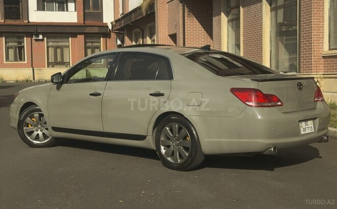 Toyota Avalon-5