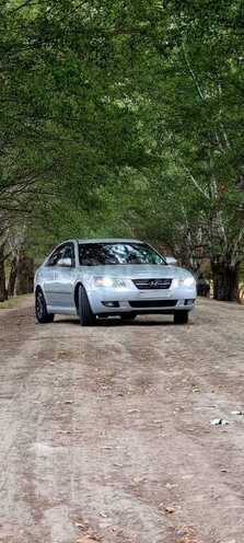 Hyundai Sonata-4