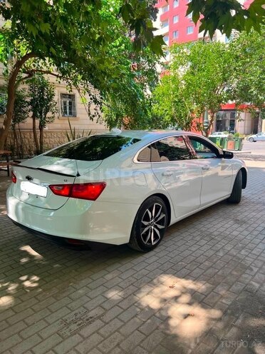 Chevrolet Malibu-2