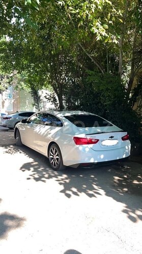 Chevrolet Malibu-8