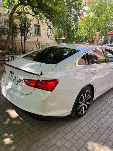 Chevrolet Malibu-12
