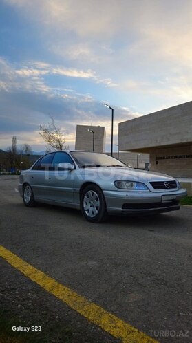 Opel Omega-4