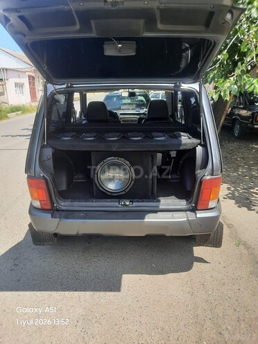 LADA (VAZ) Niva-13