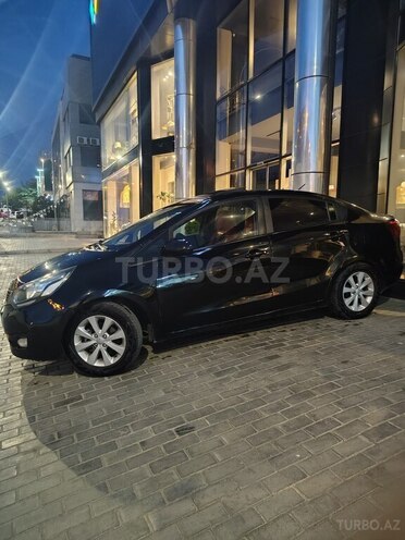 Kia Rio-8