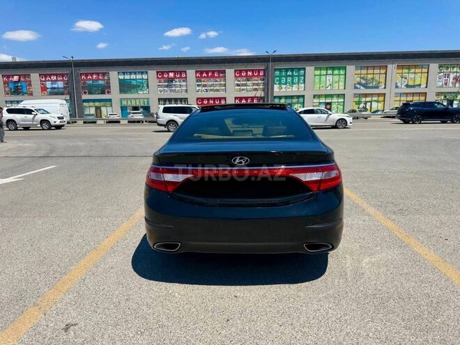 Hyundai Grandeur-4