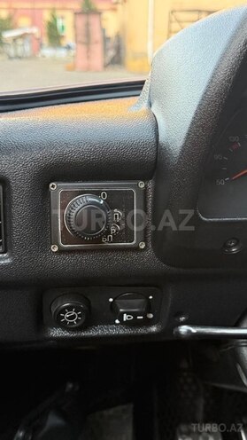 LADA (VAZ) Niva-8