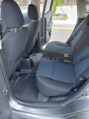 Nissan Note-7