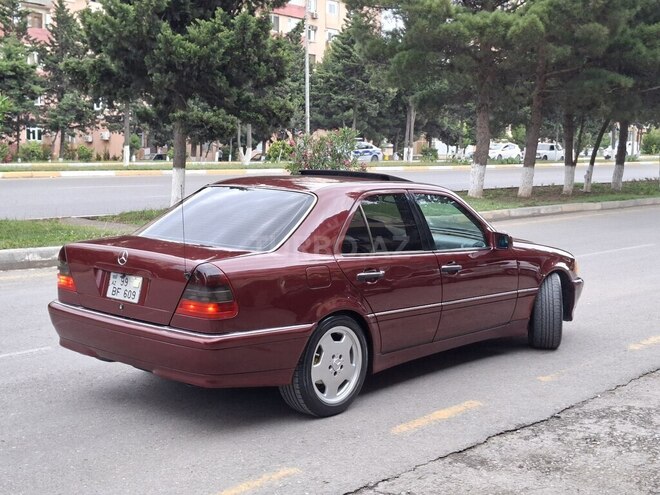 Mercedes C 230-7