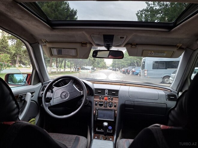 Mercedes C 230-16