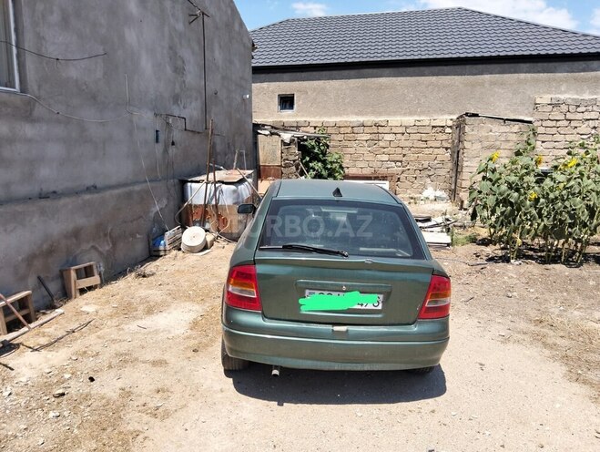 Opel Astra-3