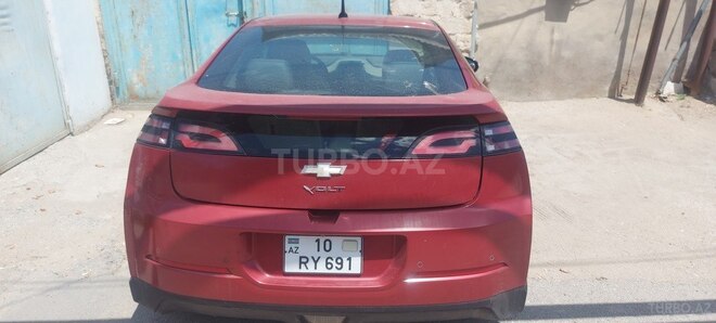 Chevrolet Volt-8