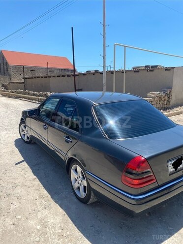 Mercedes C 180-3