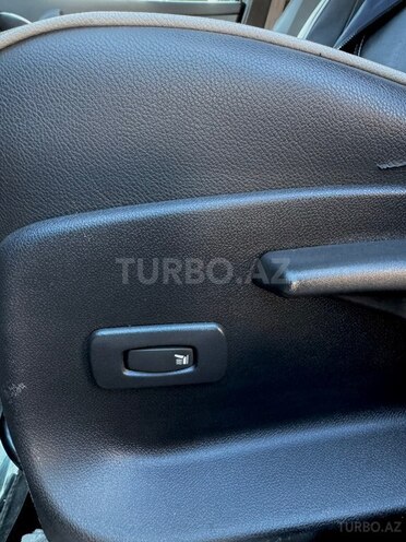 Renault Fluence-14