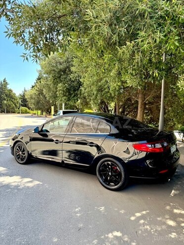 Renault Fluence-2