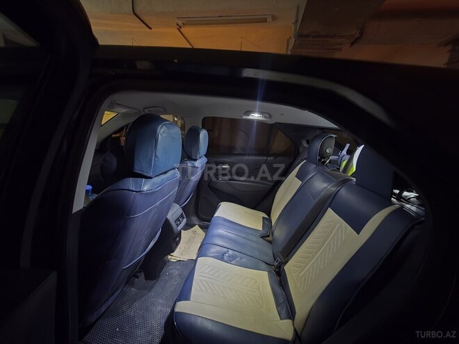 Chevrolet Equinox-7