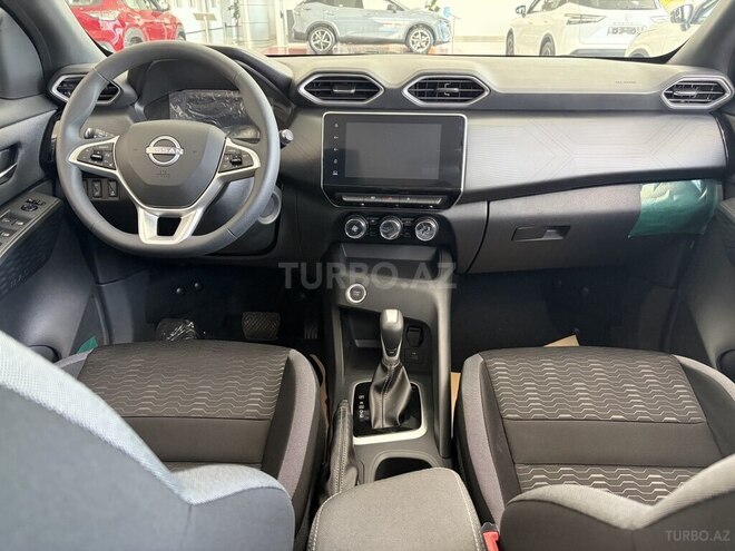 Nissan Magnite-10