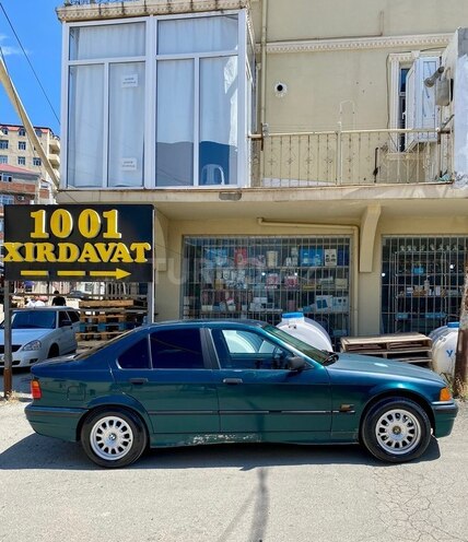 BMW 318-5