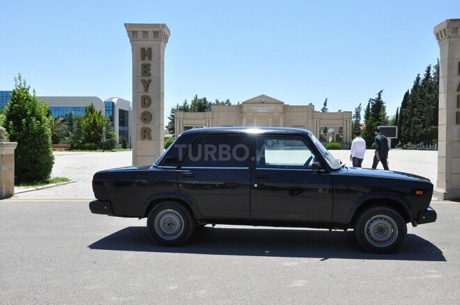 LADA (VAZ) 2107-3