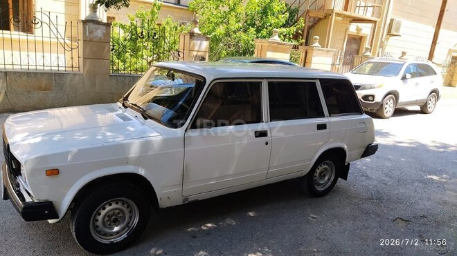LADA (VAZ) 2104-2