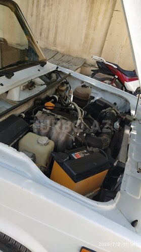 LADA (VAZ) 2104-11