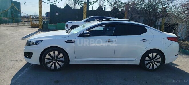 Kia Optima-3