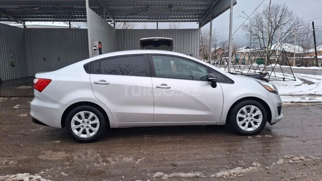 Kia Rio-6