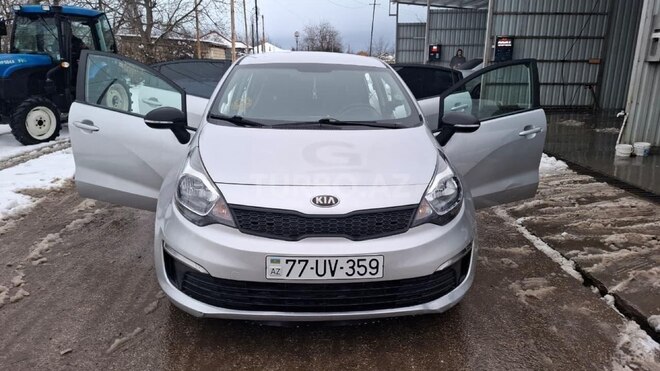 Kia Rio-1