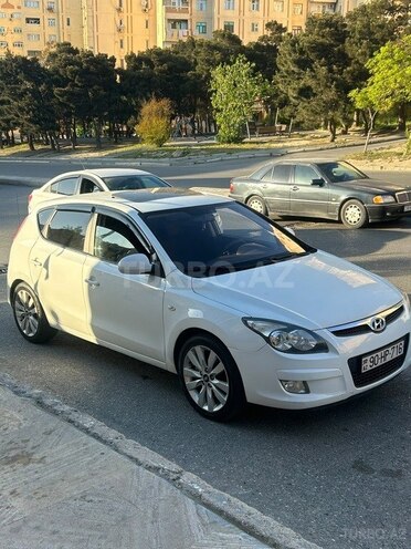 Hyundai i30-6