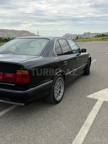 BMW 520-8