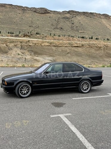 BMW 520-5