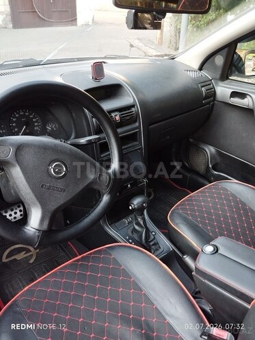 Opel Astra-6