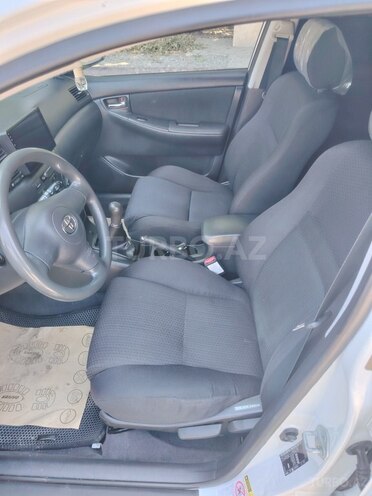 Toyota Corolla-8