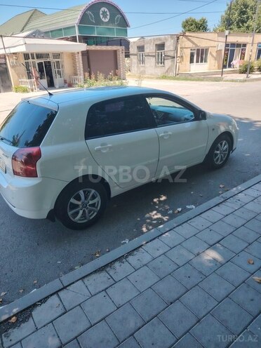 Toyota Corolla-4