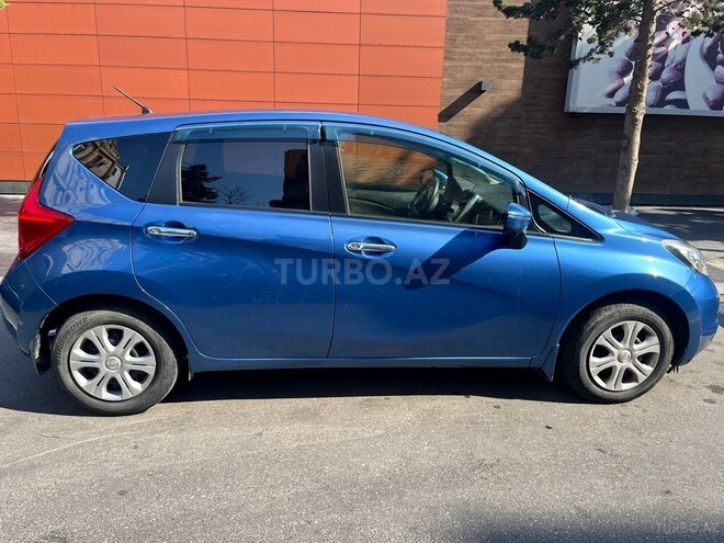 Nissan Note-5