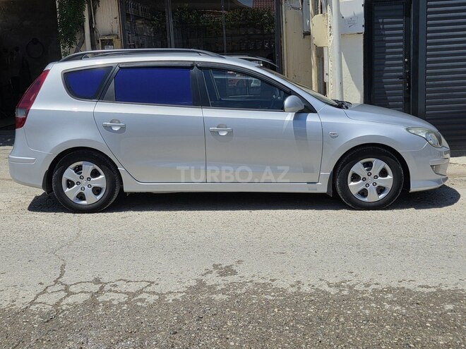 Hyundai i30-8