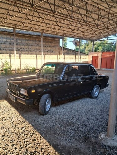 LADA (VAZ) 2107-8
