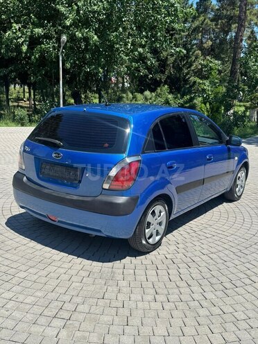 Kia Rio-6