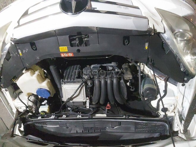 Mercedes B 170-16