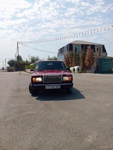 LADA (VAZ) 2107-1