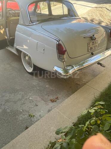 GAZ 21 "Volga"-9