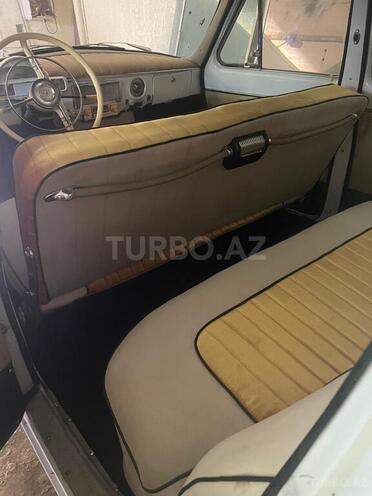 GAZ 21 "Volga"-16
