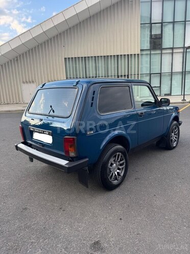 LADA (VAZ) Niva-6