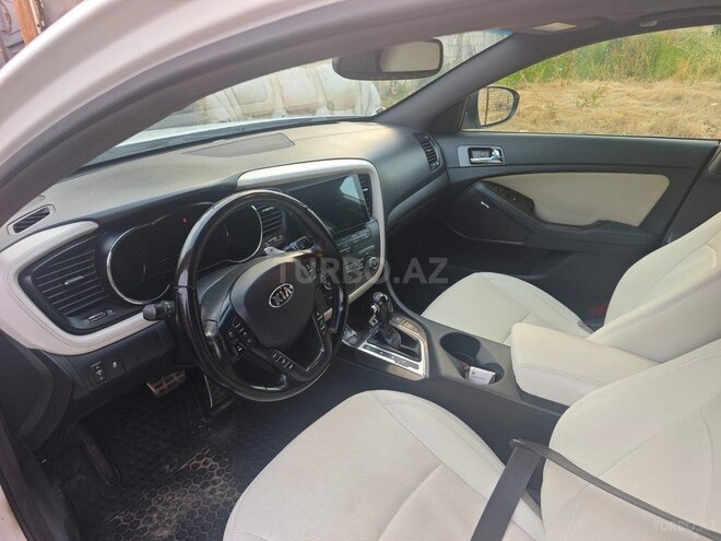 Kia Optima-6