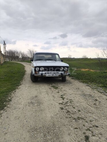 LADA (VAZ) 2106-7