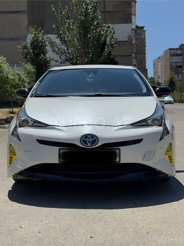 Toyota Prius-1
