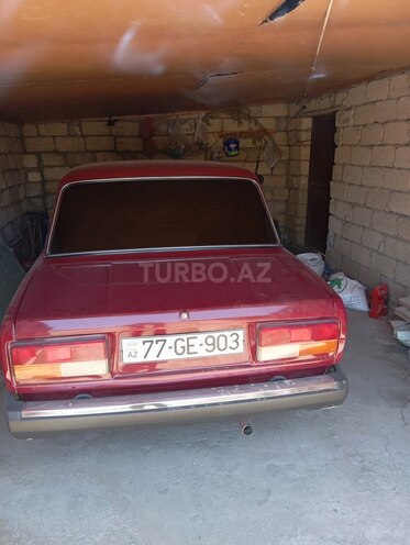 LADA (VAZ) 2107-2