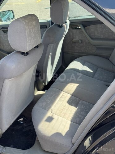 Mercedes C 180-9