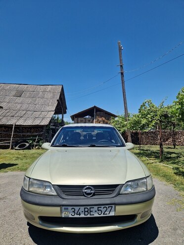 Opel Vectra-1